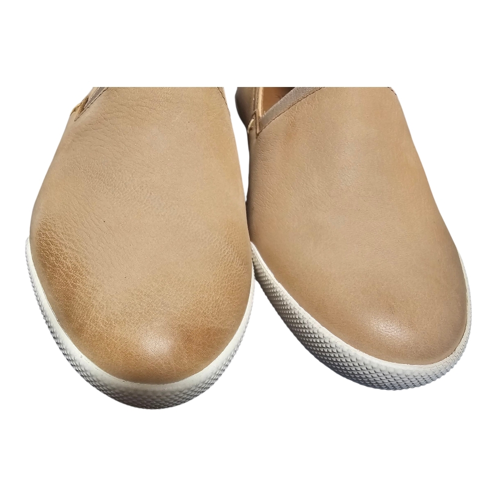 FRYE AND CO. Tan Slip-On Loafers - Picture 5 of 7